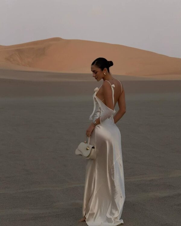 vestido-champagne-longo-cetim-com-lace-e-alcas-finas