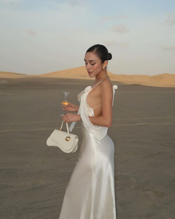 vestido-decote-costas-champagne