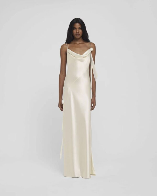 vestido-longo-champagne-cetim-alcas-finas