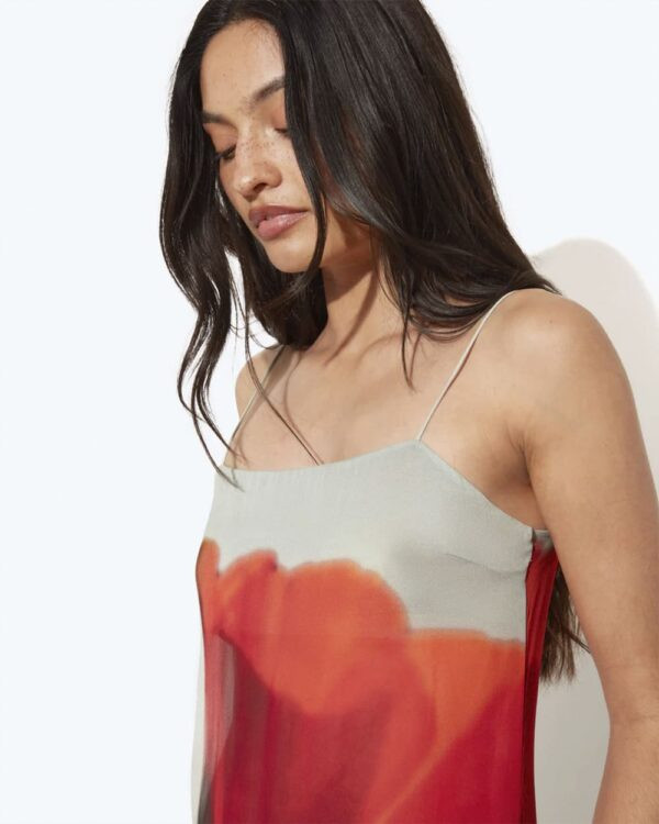 vestido-longo-estampado-alcas-finas
