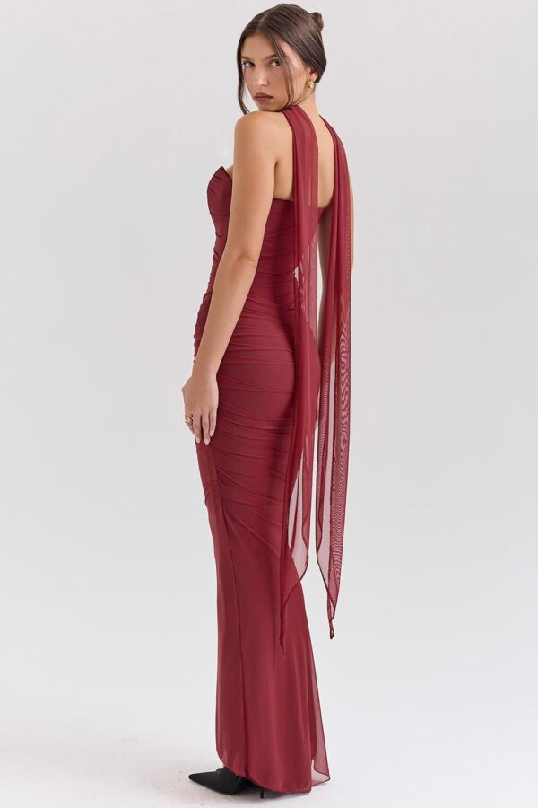 longo-vestido-marsala-drapeado-choker-cauda