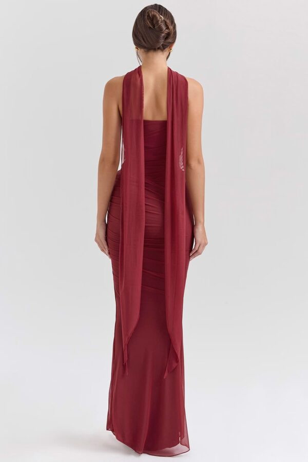 vestido-drapeado-marsala-longo-choker-cauda