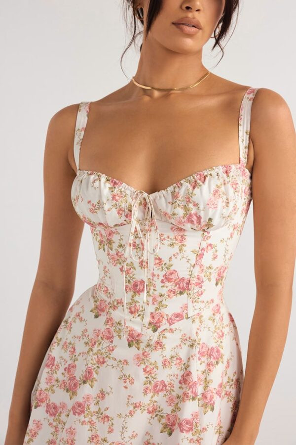 vestido-rosa-corpete-floral-midi-alcas