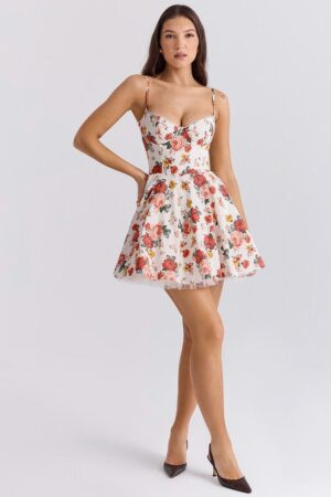 curto-vestido-floral-rodado-saia-tule