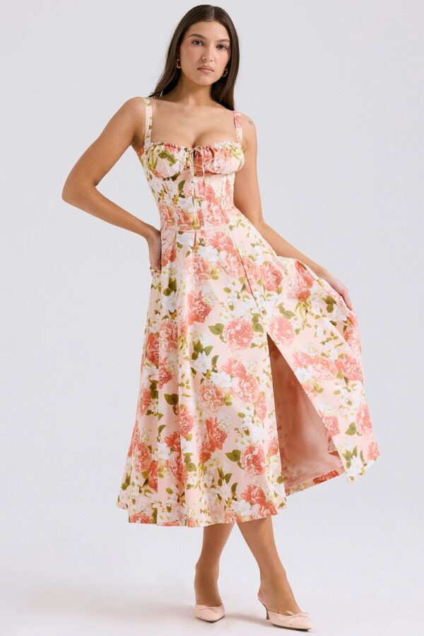 vestido-floral-midi-coral-busto-franzido-fenda